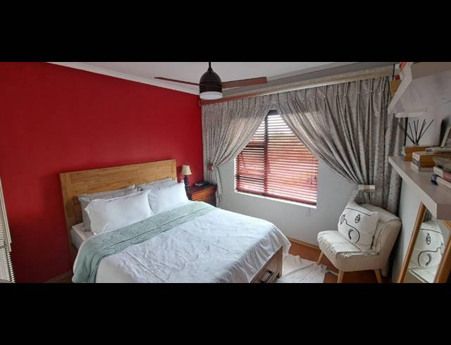 2 BEDROOM APARTMENT FOR SALE IN ALBERTSDAL